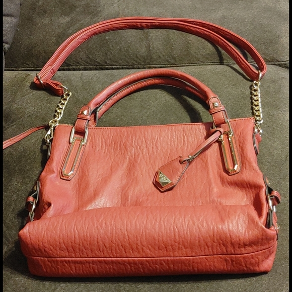 Deep Red Handbag - Picture 2 of 6